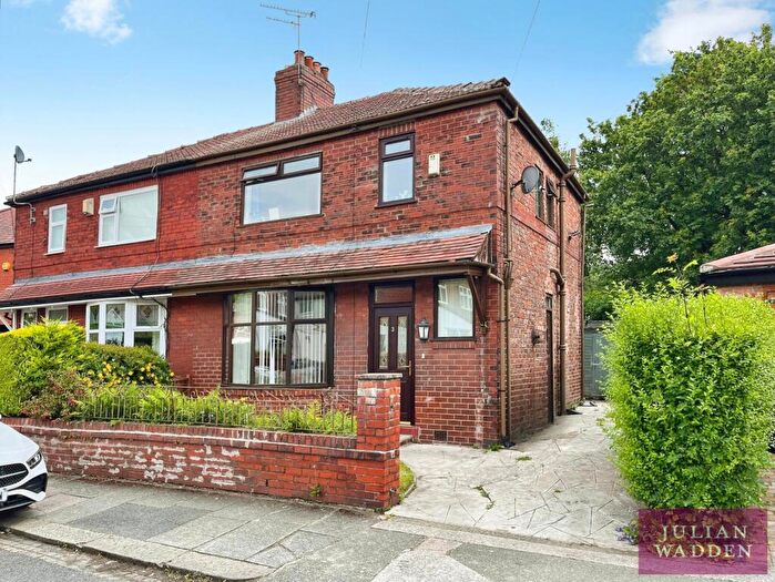 3 Bedroom Semi-Detached House For Sale In Austin Drive, Didsbury, Manchester, M20