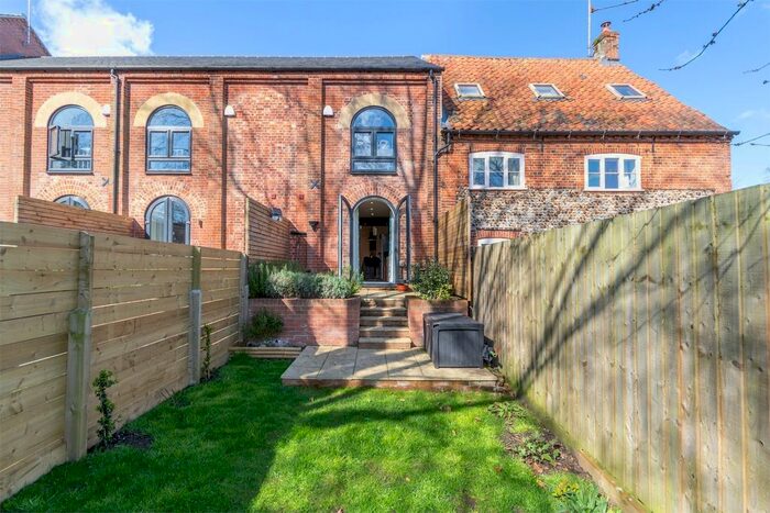 2 Bedroom Terraced House For Sale In Swan Street, Fakenham, NR21