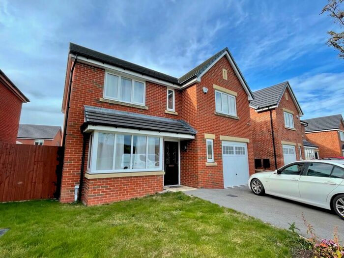 4 Bedroom Detached House To Rent In Pasture Close, Blackpool, FY4