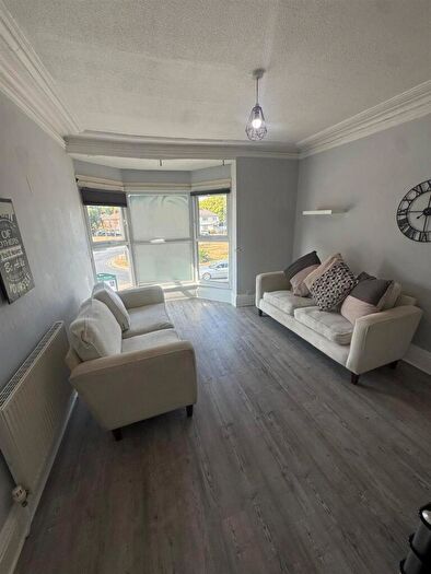 2 Bedroom Flat To Rent In Hessle Road, Hull, HU4