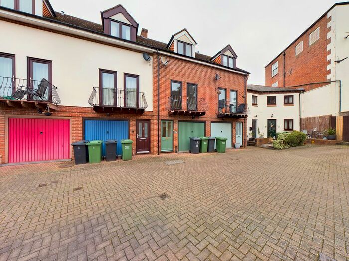 3 Bedroom Terraced House To Rent In Millside Court, Bewdley, DY12