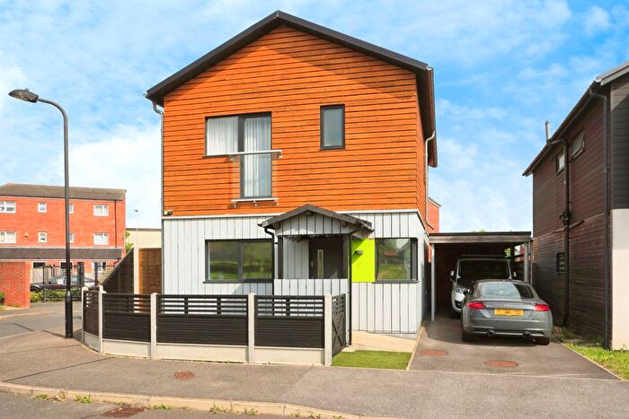 3 Bedroom Detached House For Sale In Forrest Drive, Peterborough, PE7