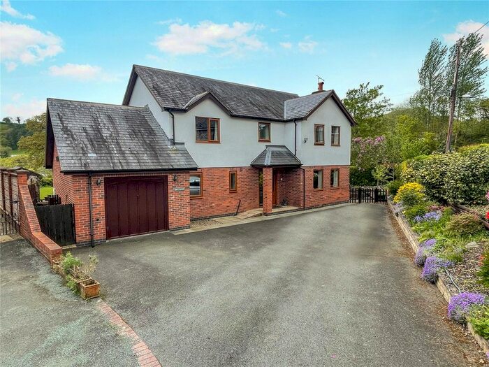 4 Bedroom Detached House For Sale In Pont Robert, Meifod, Powys, SY22
