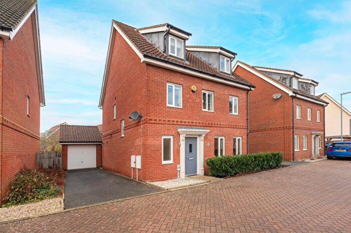 5 Bedroom Detached House To Rent In Tulip Gardens, Cringleford, NR4