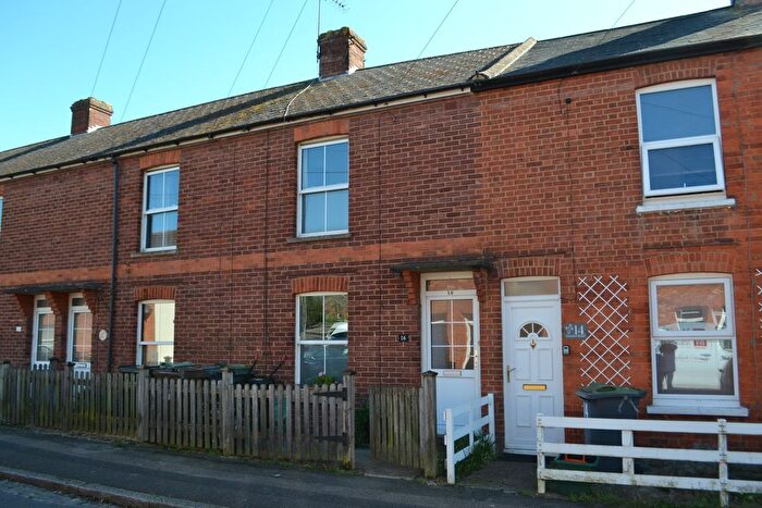 3 Bedroom Terraced House For Sale In Dernier Road, Tonbridge, TN10