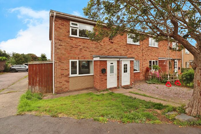 2 Bedroom End Of Terrace House For Sale In Jubilee Drive, Market Rasen, LN8