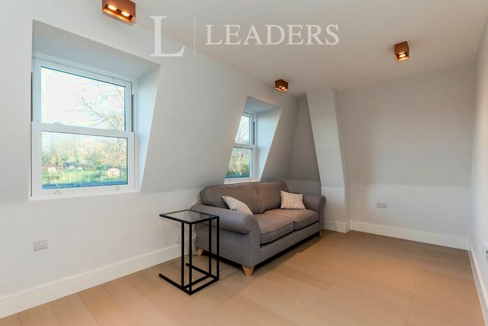 2 Bedroom Flat To Rent In Chertsey Street, Guildford, GU1