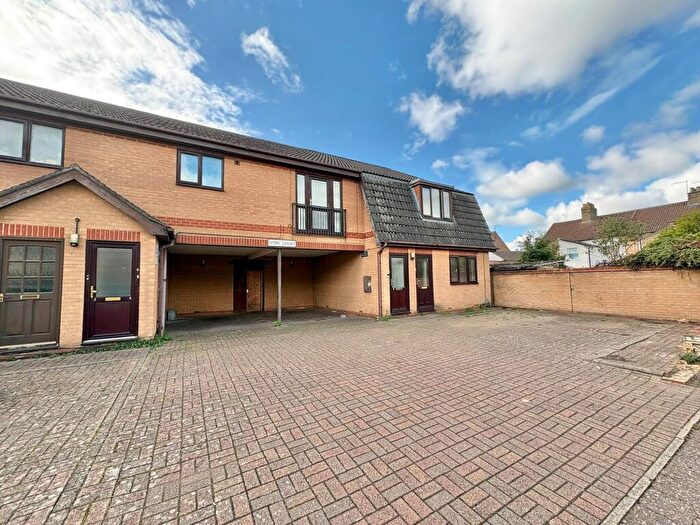 2 Bedroom Property To Rent In Star Mews, Ivory Court Star Mews, PE1