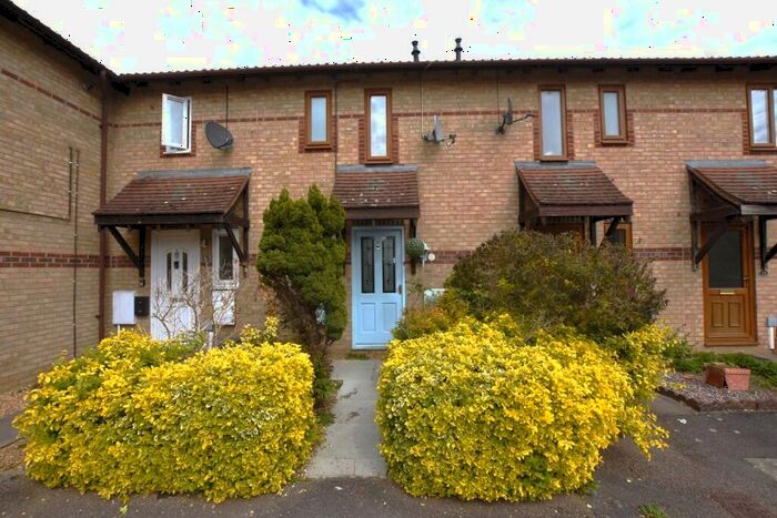 1 Bedroom Terraced House To Rent In Pine Close, Bicester, Oxfordshire, OX26