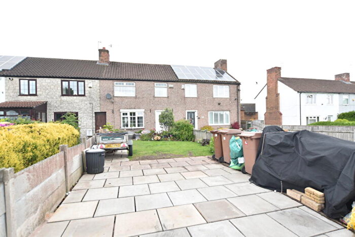 2 Bedroom Terraced House For Sale In Commonfield Road, Wirral, CH49