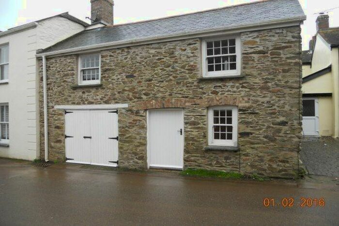 1 Bedroom Flat To Rent In Pendower Road, Truro TR2