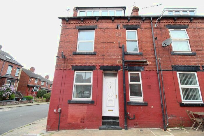 3 Bedroom End Of Terrace House To Rent In Vicarage Place, Leeds, LS5