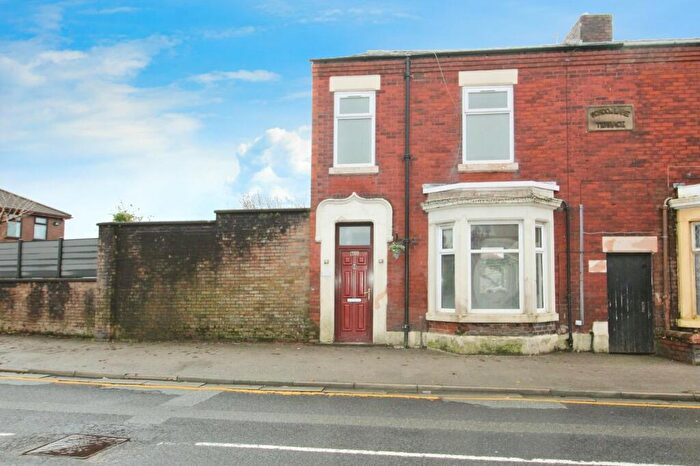 3 Bedroom End Of Terrace House To Rent In School Lane, Bamber Bridge, Preston, Lancashire, PR5