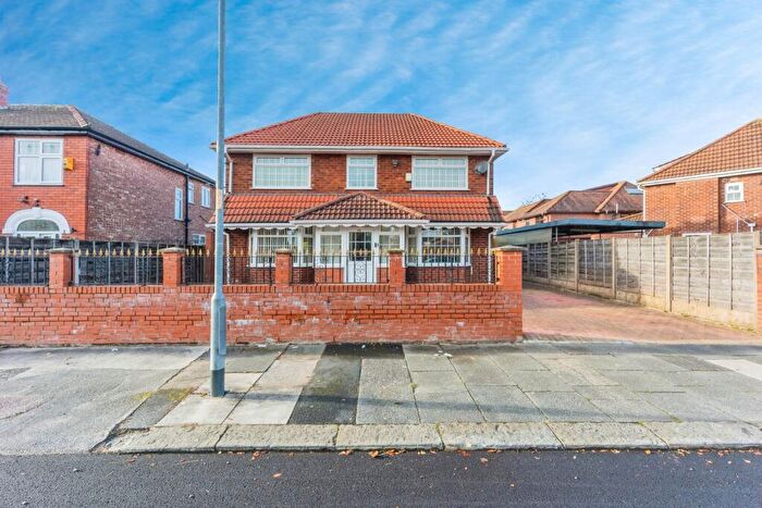 4 Bedroom Detached House For Sale In Wyverne Road, Manchester, Lancashire, M21