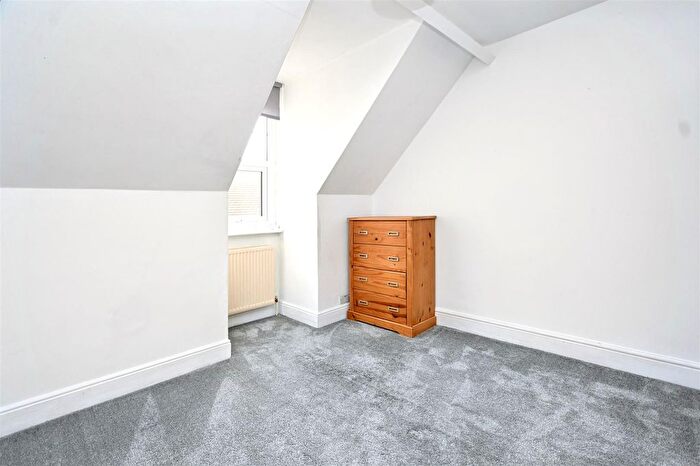3 Bedroom Flat For Sale In Arlington Road, Eastbourne, BN21