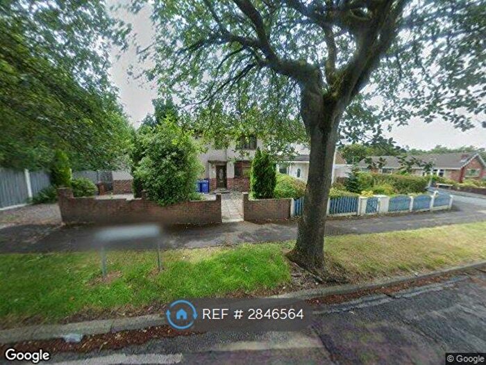 4 Bedroom Semi Detached House To Rent In Royds Street, Accrington, BB5