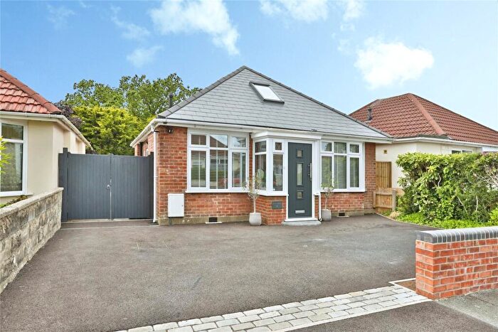 4 Bedroom Bungalow For Sale In Chandos Avenue, Wallisdown, Poole, Dorset, BH12