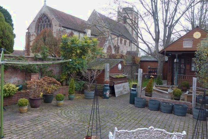 1 Bedroom Flat To Rent In The Old School House, The Square Long Itchington, CV47