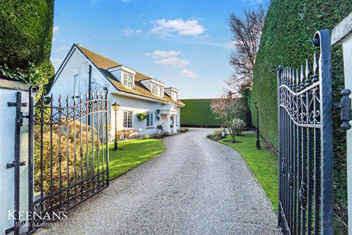 4 Bedroom Detached House For Sale In Allsprings Close, Great Harwood, Blackburn, BB6
