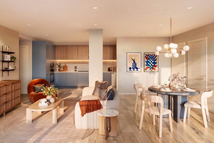 3 Bedroom Flat For Sale In "Tramways House - Apartment " At Rivermark, Leven Road, Poplar, E14