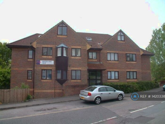 1 Bedroom Flat To Rent In Woodland Vale, Southampton, SO19