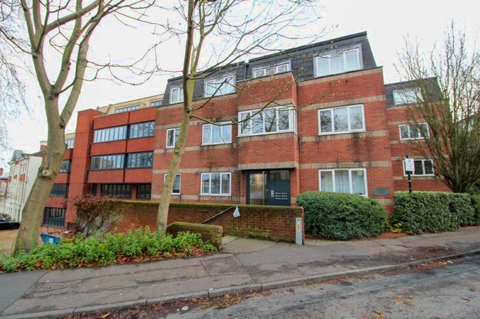2 Bedroom Flat To Rent In Rouen Road, Norwich, NR1