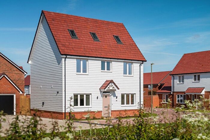 4 Bedroom Detached House For Sale In "Twinberry" At Abingdon Road, Didcot, OX11