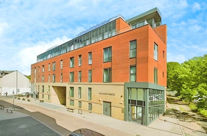 1 Bedroom Flat To Rent In Mabgate, Leeds, West Yorkshire, Uk, LS9