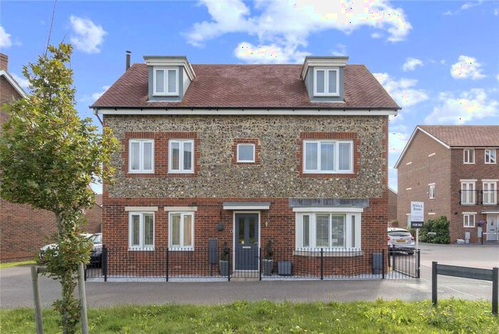 5 Bedroom Detached House For Sale In Bulbeck Way, Felpham, Bognor Regis, West Sussex, PO22