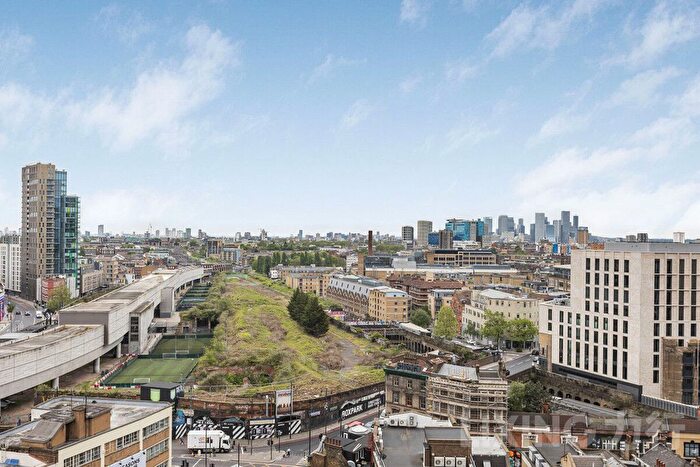 1 Bedroom Flat For Sale In Stage Apartments, Hewett Street, EC2A