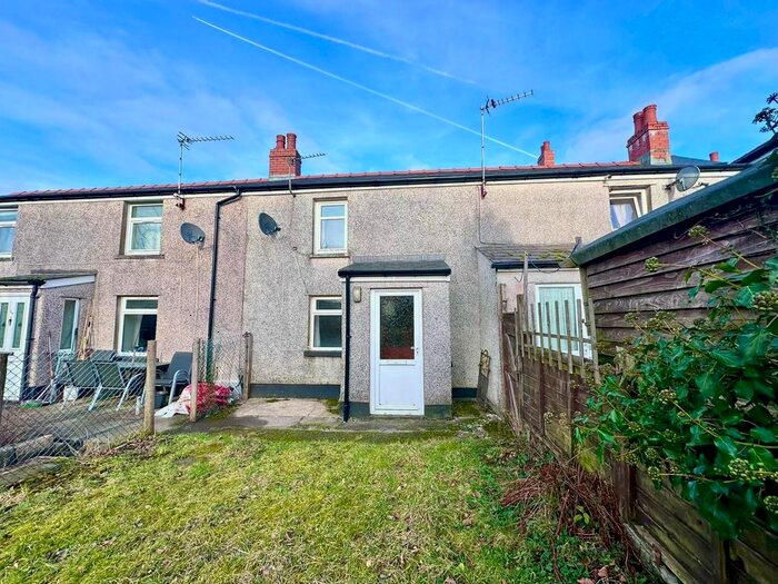 1 Bedroom Terraced House To Rent In Stanley Road, Garndiffaith, Pontypool, NP4