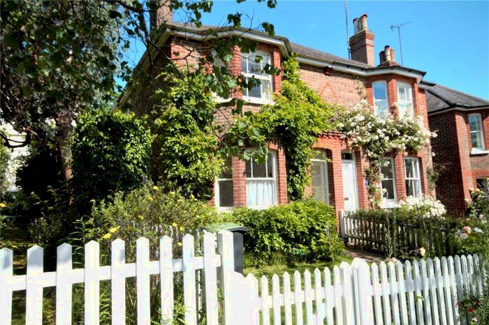 2 Bedroom Cottage To Rent In High Street, Lindfield, RH16