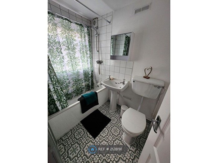 2 Bedroom Terraced House To Rent In Spixworth Road, Norwich, NR6