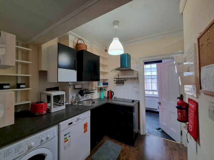 1 Bedroom Studio To Rent In Craven Street, Embankment, WC2N