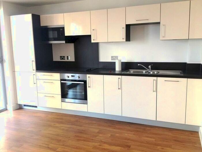 1 Bedroom Flat To Rent In Cornmill Lane, Lewisham, London, SE13