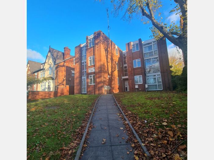 2 Bedroom Flat To Rent In Lichfield Road, Walsall WS4