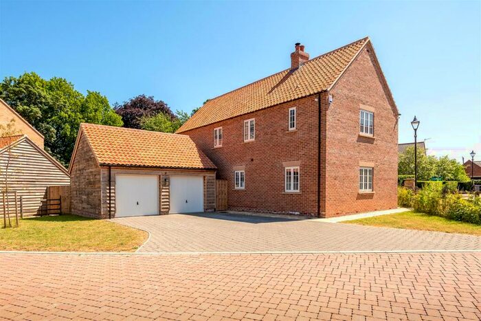 5 Bedroom Detached House For Sale In Church Farm Mews, Rectory Lea, Fillingham, DN21
