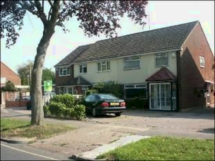3 Bedroom Property To Rent In St. Marys Drive, Crawley, RH10