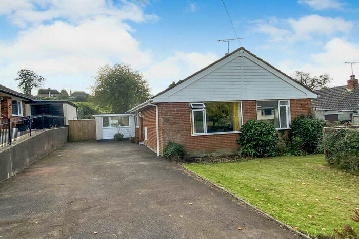 3 Bedroom Detached Bungalow For Sale In Old Rectory Gardens, Crediton, EX17