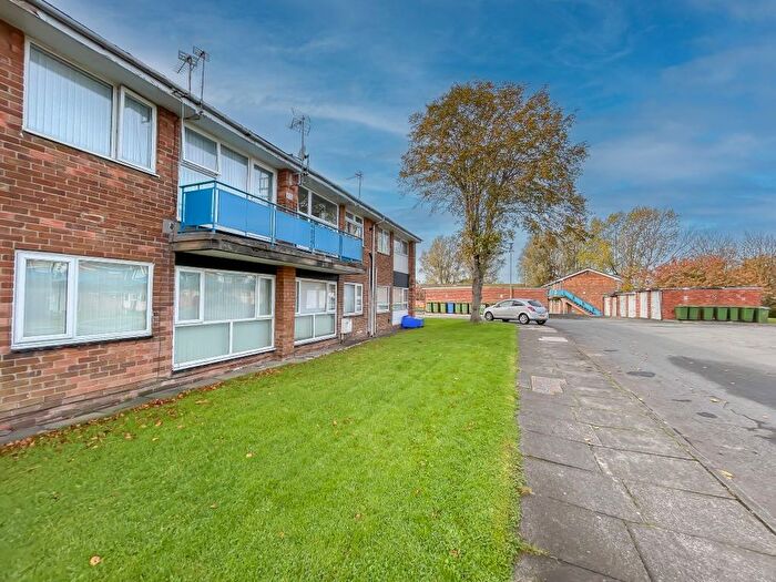 1 Bedroom Flat For Sale In Kearsley Close Seaton Delaval, Whitley Bay, Tyne And Wear, NE25
