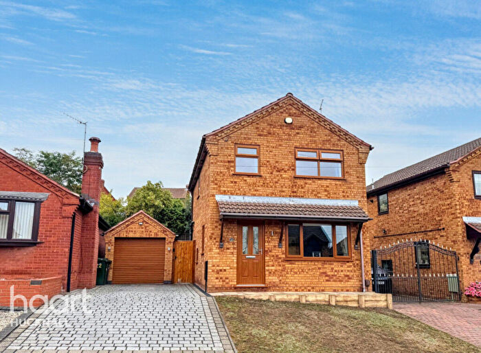 3 Bedroom Detached House For Sale In Broad Valley Drive, Nottingham, NG6