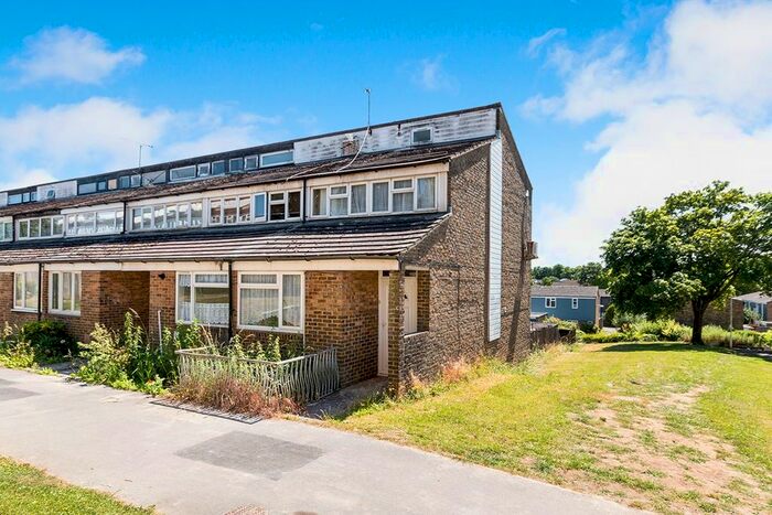 3 Bedroom Terraced House To Rent In Blackdown Close, Basingstoke, Hampshire RG22