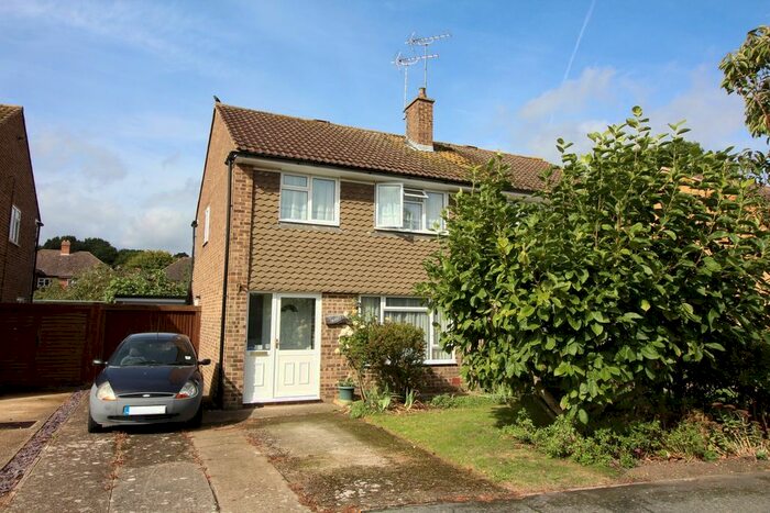 4 Bedroom Semi-Detached House To Rent In Egham, Surrey, TW20