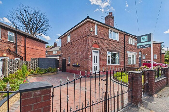 2 Bedroom Semi-Detached House For Sale In Boteler Avenue, Warrington, WA5