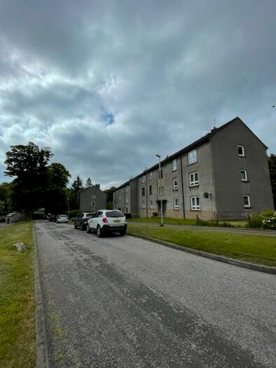 2 Bedroom Flat To Rent In Beattie Avenue, Cornhill, Aberdeen, AB25