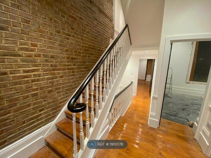 6 Bedroom Terraced House To Rent In Colvestone Crescent, London, E8