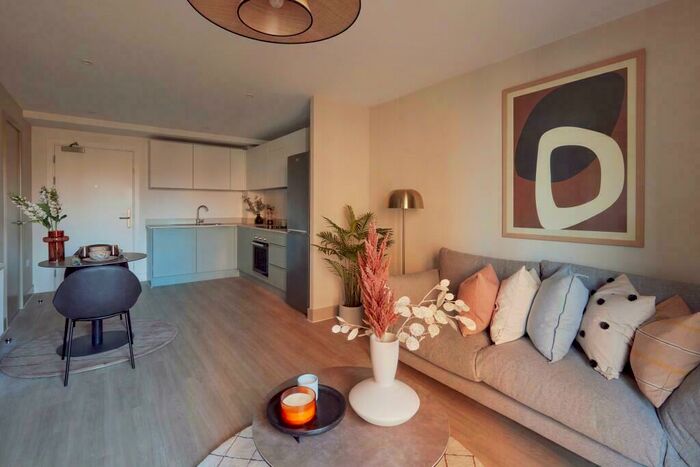 1 Bedroom Apartment To Rent In The Junction, Whitehall, Leeds, West Yorkshire, LS12