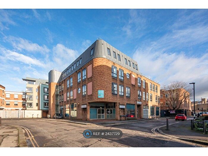 38 Bedroom Flat To Rent In Cambridge Terrace, Oxford, OX1