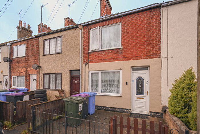 2 Bedroom Terraced House For Sale In Freiston Road, Boston, PE21