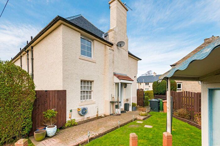 2 Bedroom Flat For Sale In Boswall Gardens, Boswall, Edinburgh, EH5